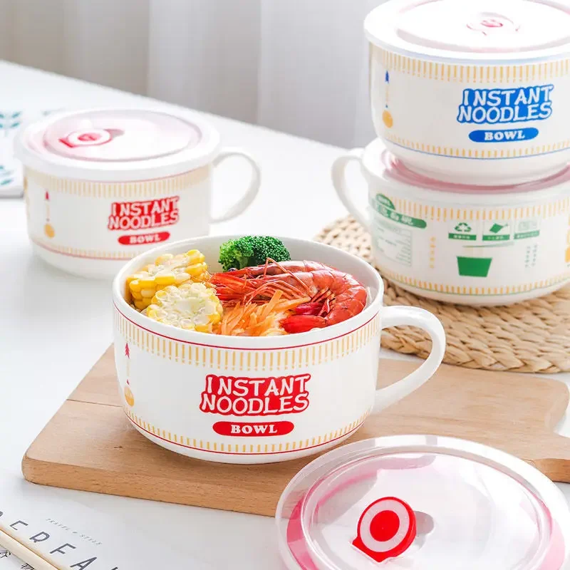Meal Prep Lunch - Criatividade tampa cerâmica macarrão instantâneo mingau